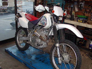 XR400R